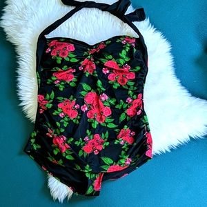 Hell Bunny rose 🌹 retro swim suit